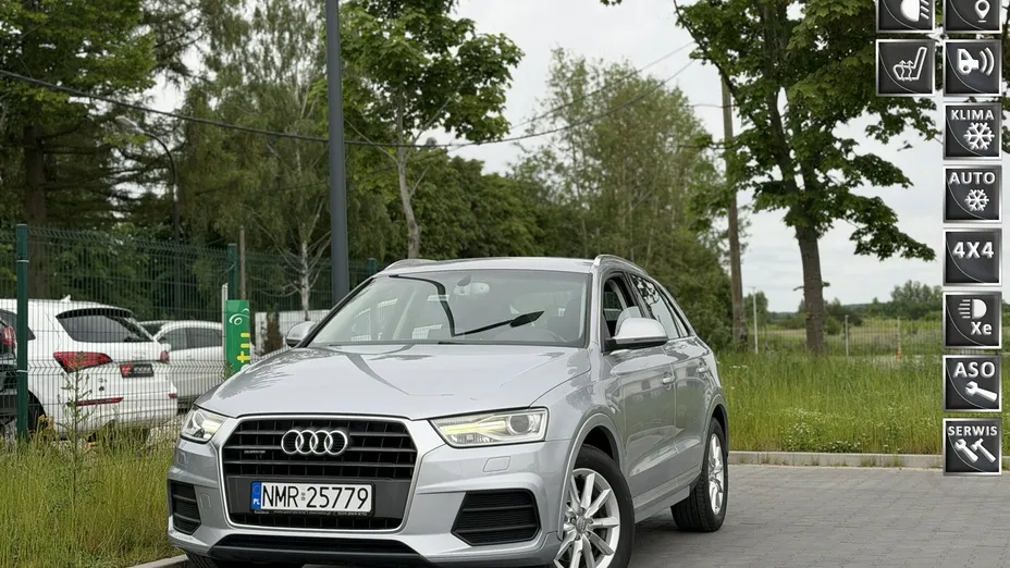 AUDI Q3 -