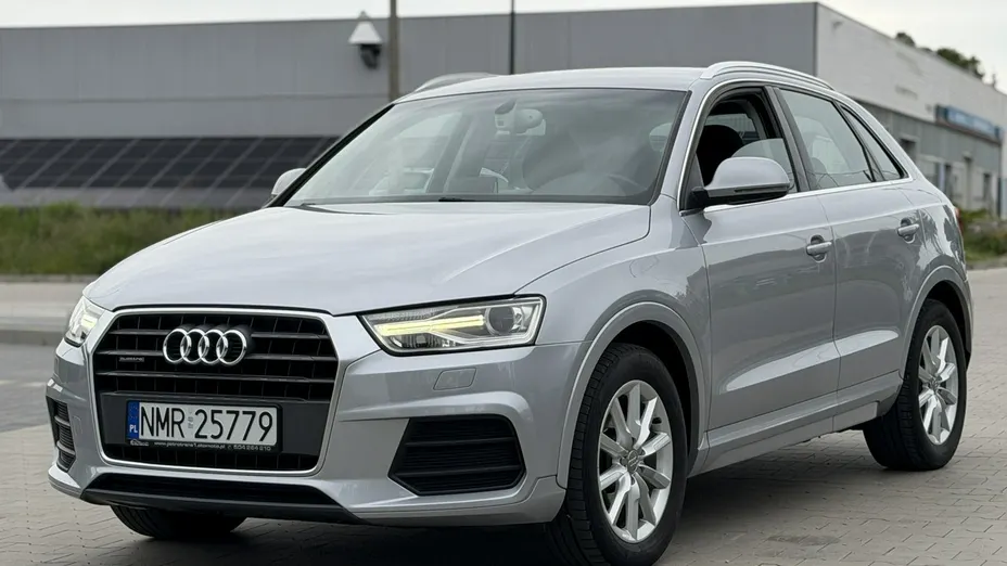 AUDI Q3 -