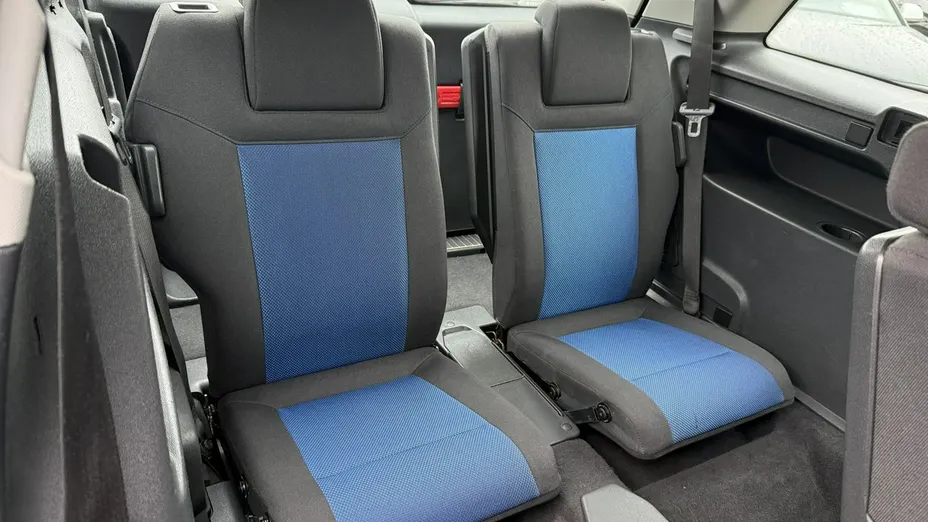 OPEL Zafira -