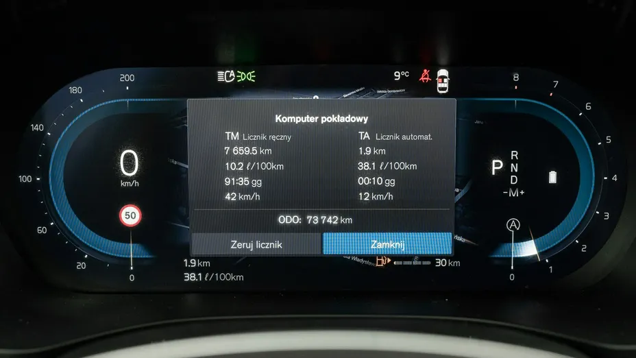 VOLVO XC60 -