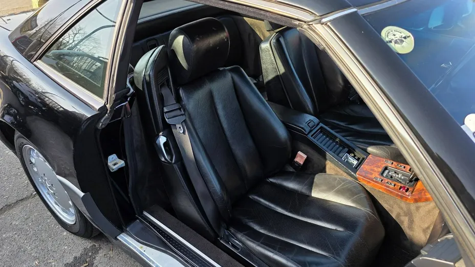 MERCEDES-BENZ SL -