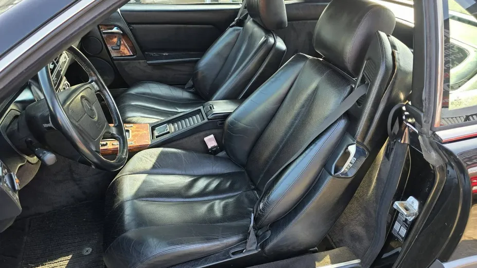 MERCEDES-BENZ SL -