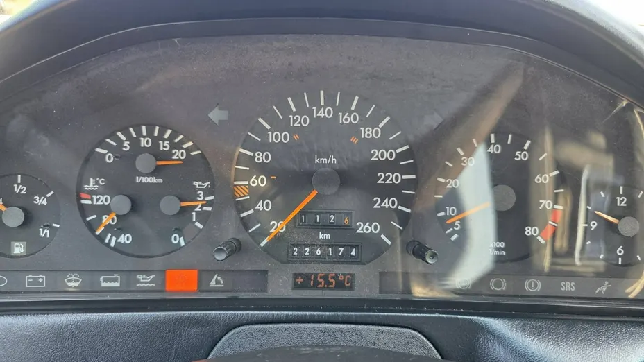 MERCEDES-BENZ SL -