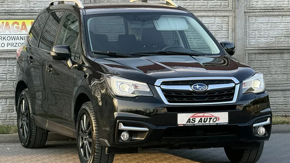 SUBARU Forester -