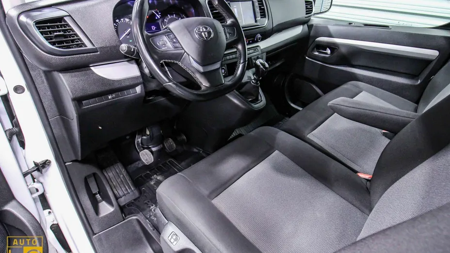 TOYOTA Proace Verso -