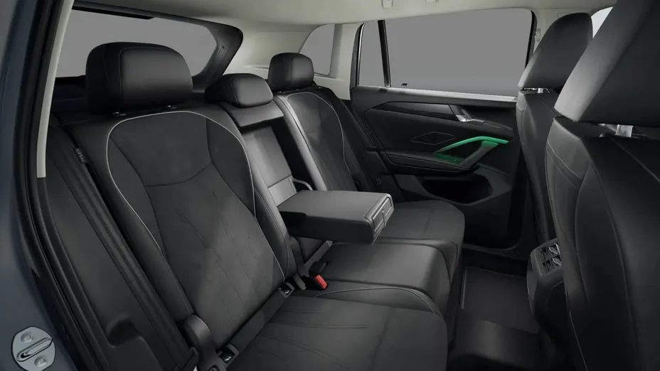 VOLKSWAGEN Tiguan -