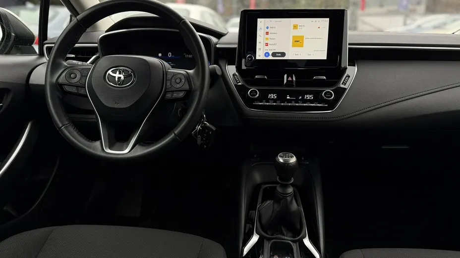 TOYOTA Corolla -