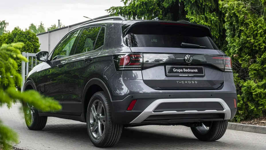 VOLKSWAGEN T-Cross -