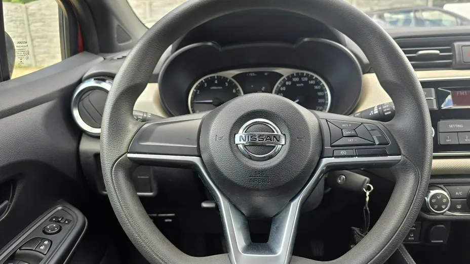 NISSAN Micra -
