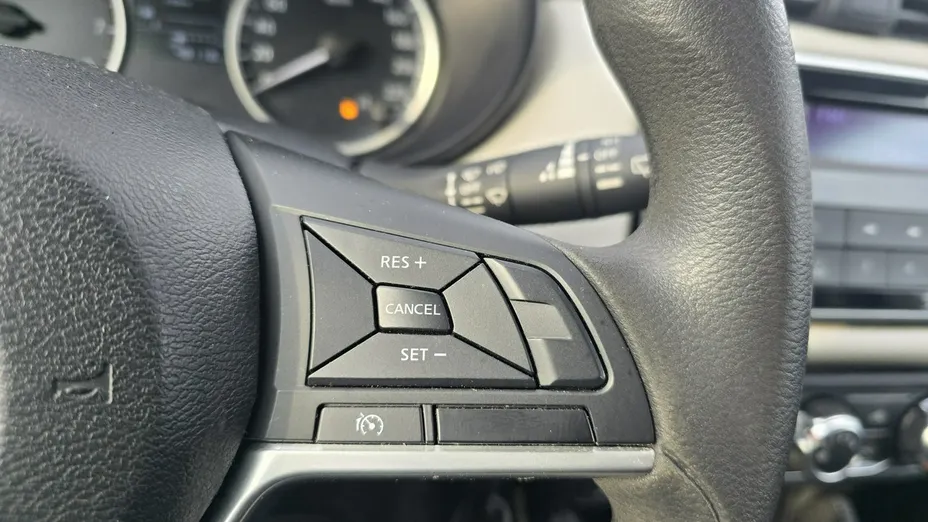 NISSAN Micra -