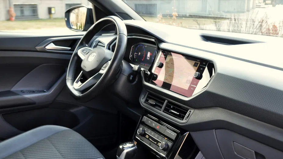 VOLKSWAGEN T-Cross -