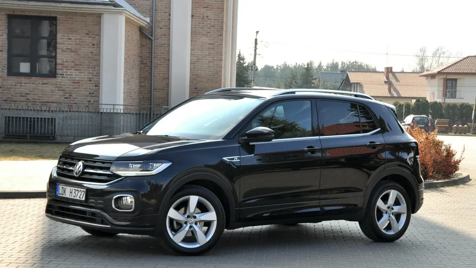 VOLKSWAGEN T-Cross -