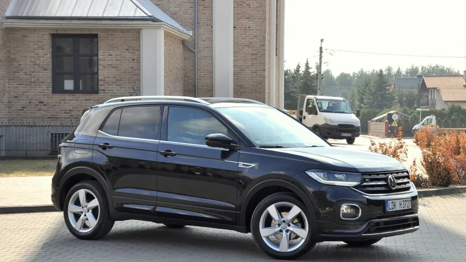 VOLKSWAGEN T-Cross -