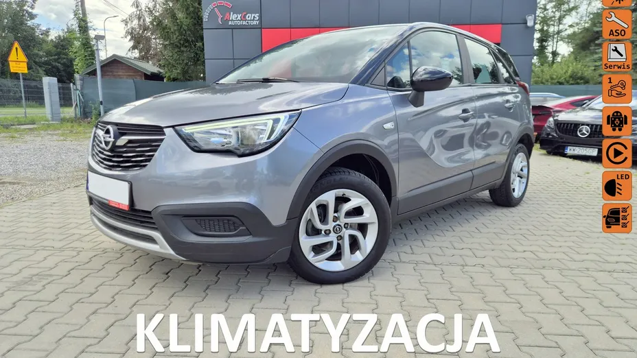 OPEL Crossland X -