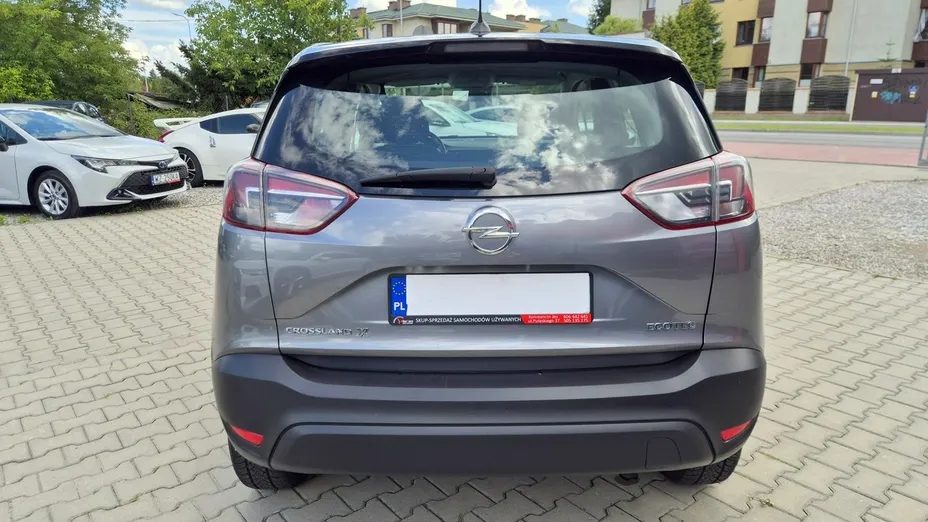 OPEL Crossland X -