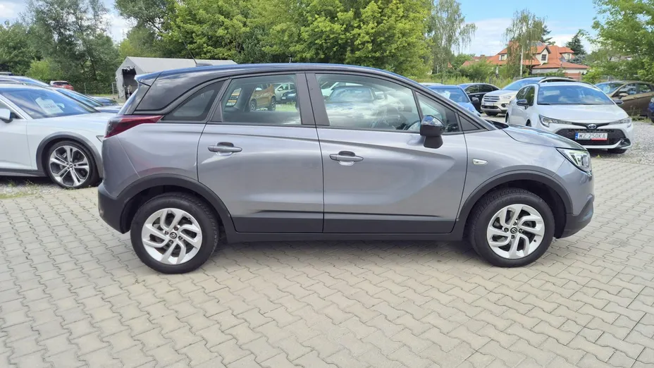 OPEL Crossland X -