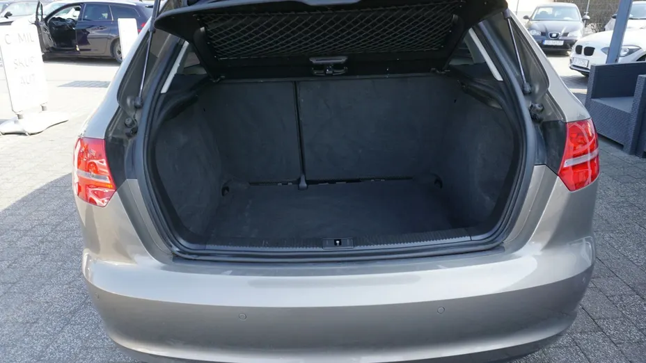 AUDI A3 Sportback -