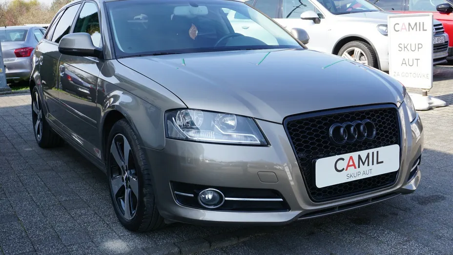 AUDI A3 Sportback -