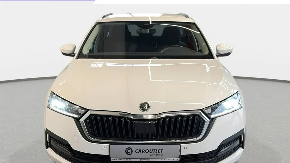 SKODA Octavia -