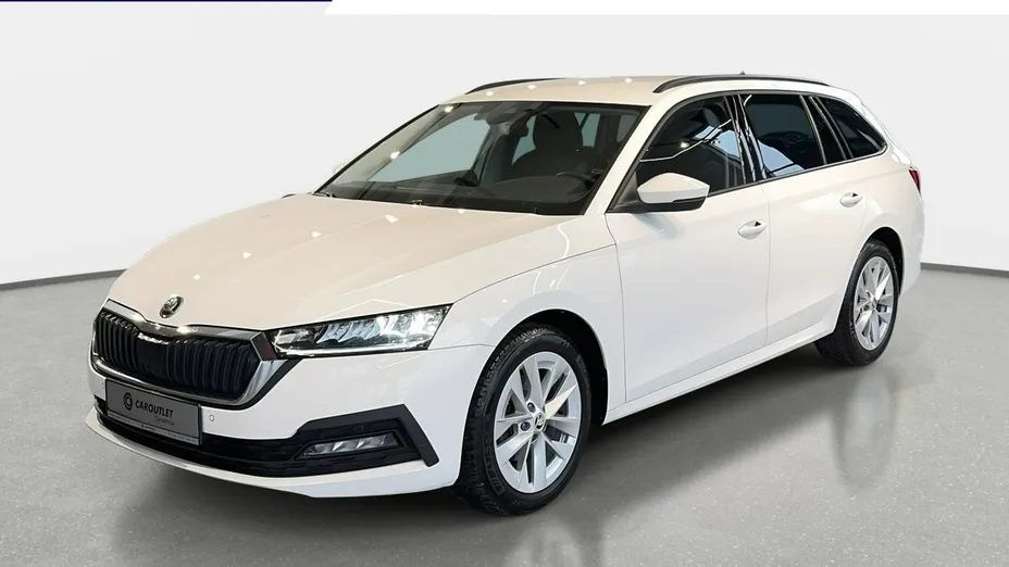 SKODA Octavia -