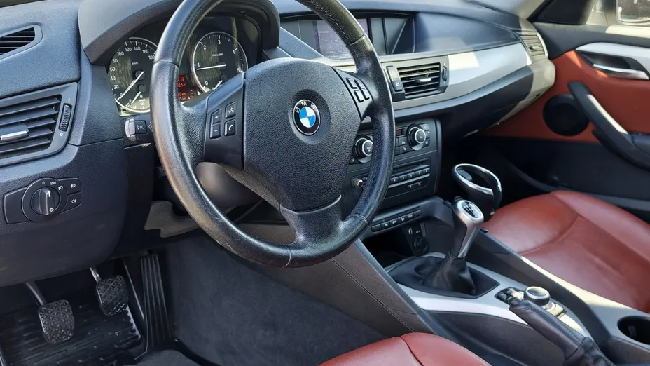 BMW X1 -