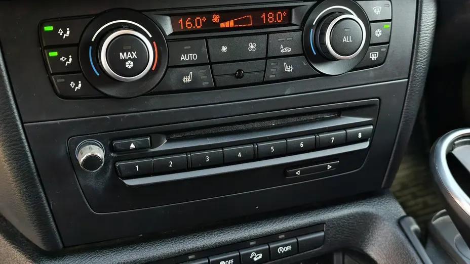 BMW X1 -