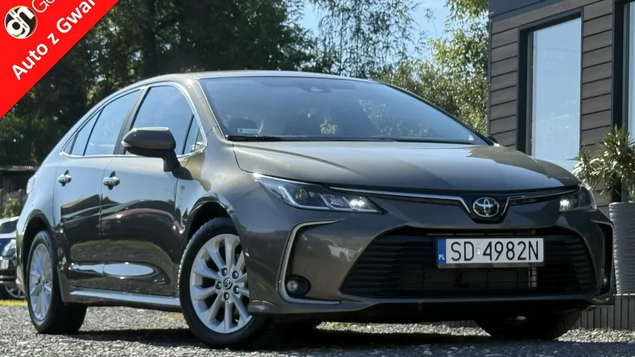 TOYOTA Corolla -