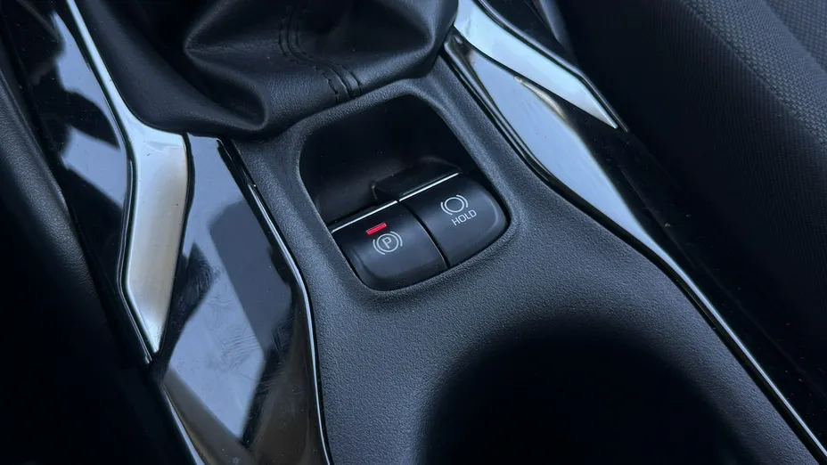 TOYOTA Corolla -