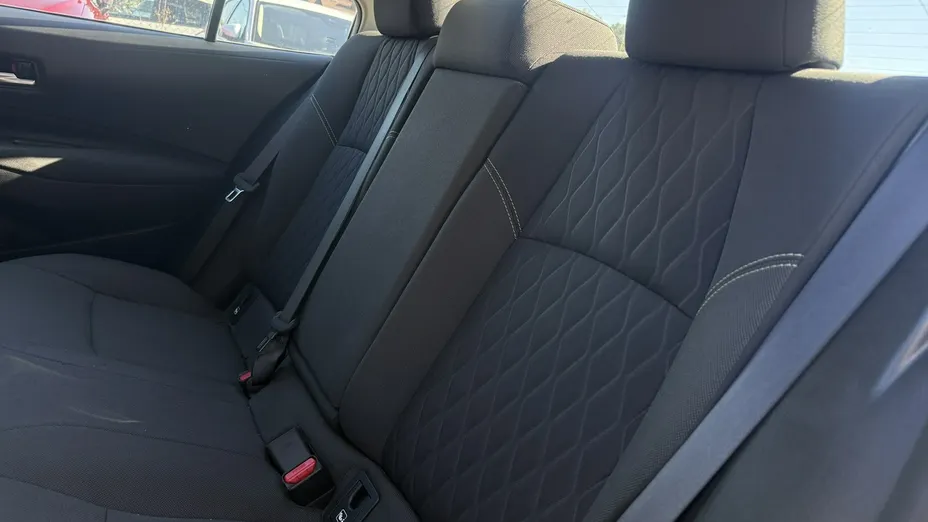 TOYOTA Corolla -