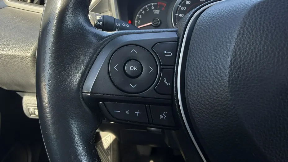TOYOTA Corolla -