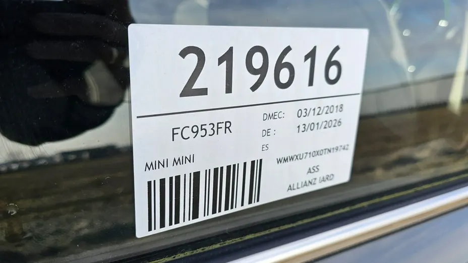 MINI Cooper -