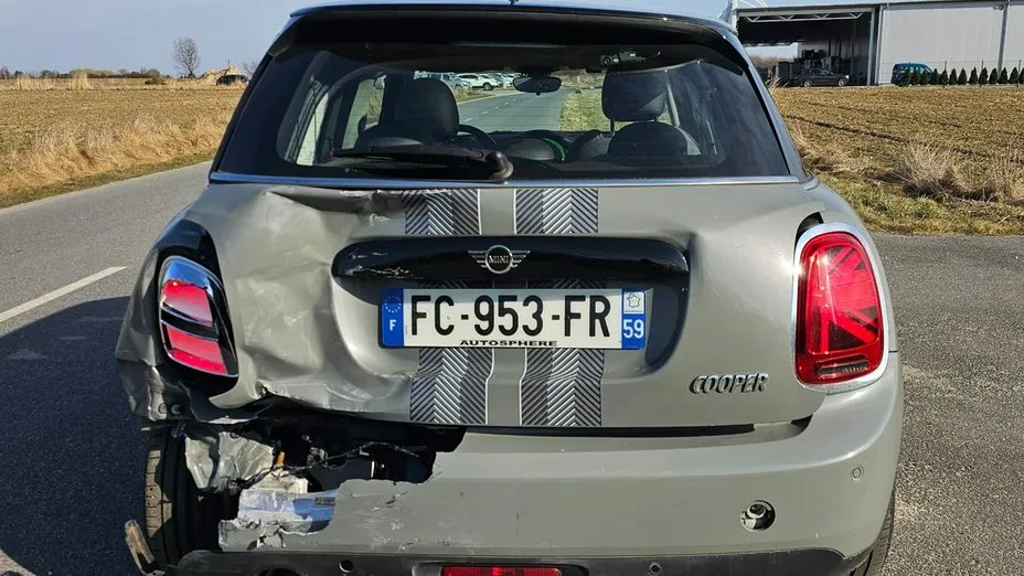 MINI Cooper -