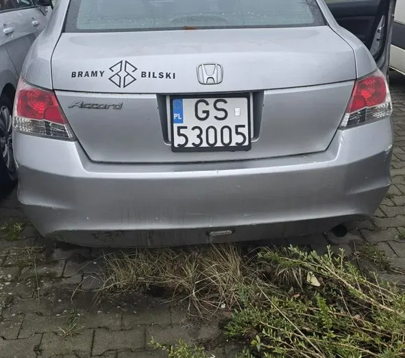 HONDA Accord -