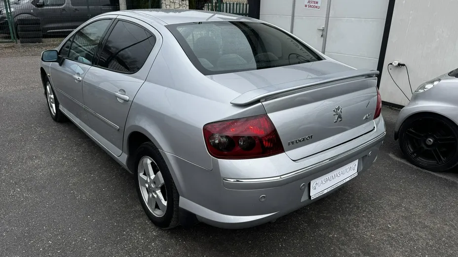 PEUGEOT 407 -