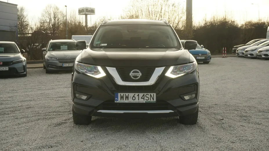 NISSAN X-Trail -