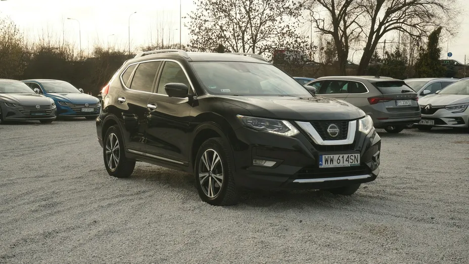 NISSAN X-Trail -