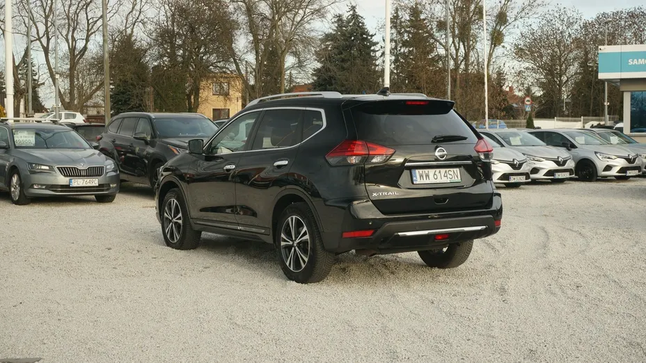 NISSAN X-Trail -