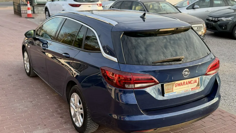 OPEL Astra -