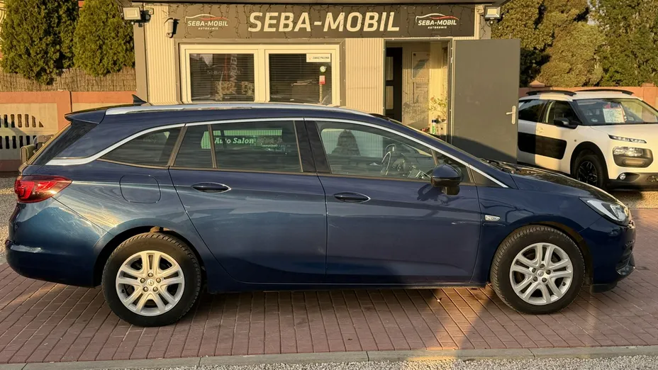 OPEL Astra -