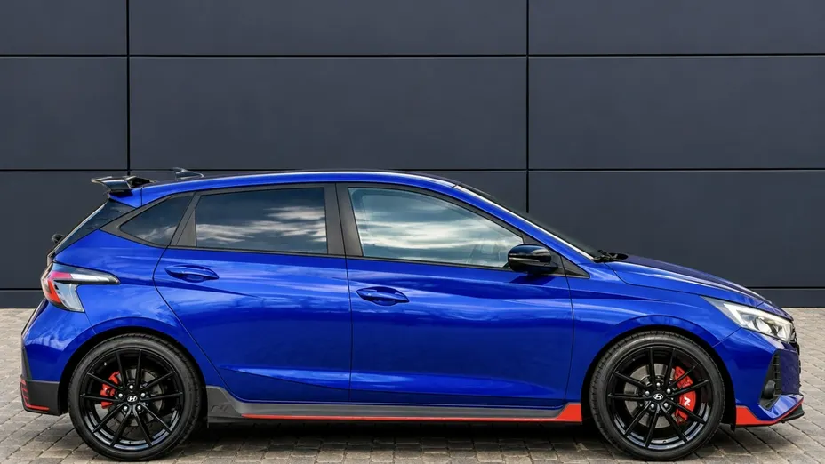 HYUNDAI i20 -