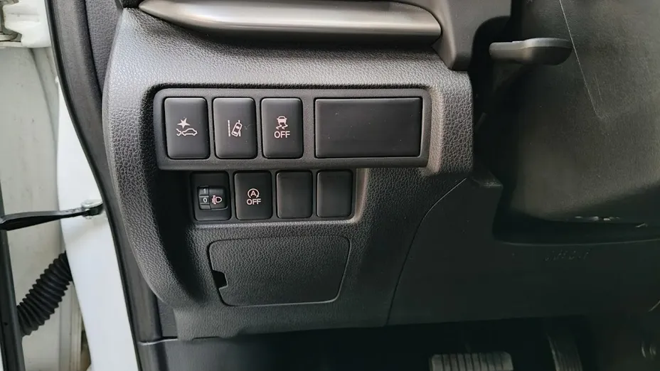 MITSUBISHI Eclipse Cross -