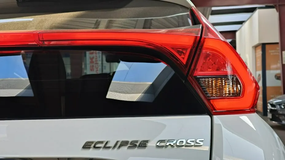 MITSUBISHI Eclipse Cross -