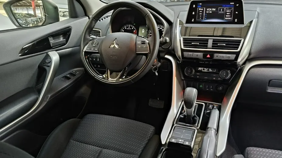 MITSUBISHI Eclipse Cross -