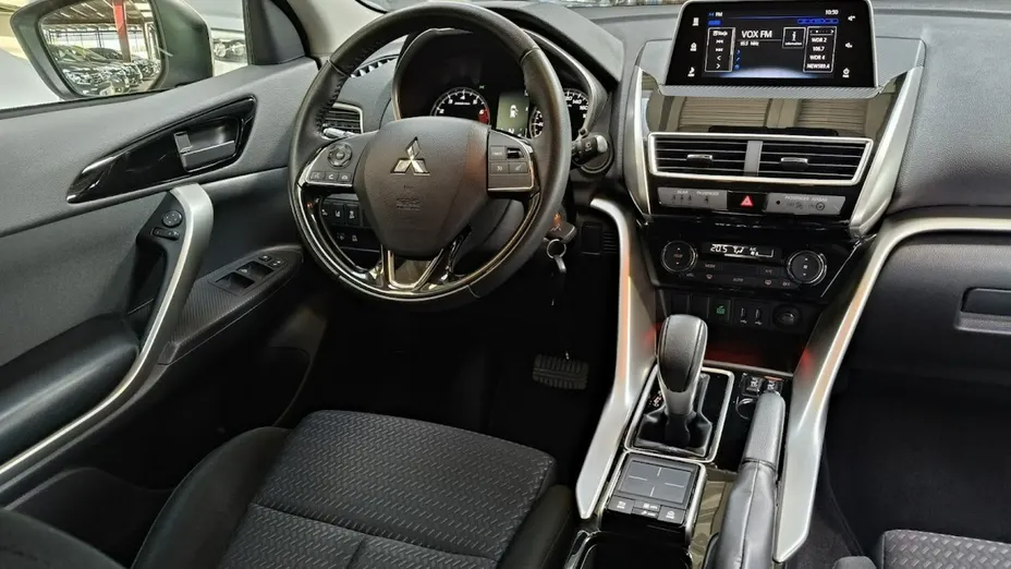 MITSUBISHI Eclipse Cross -