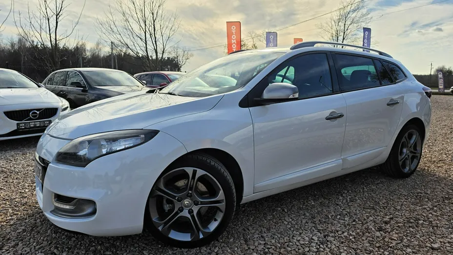 RENAULT Megane -