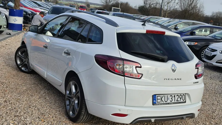 RENAULT Megane -