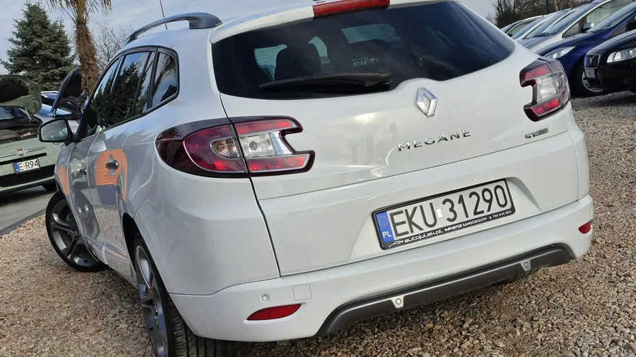 RENAULT Megane -