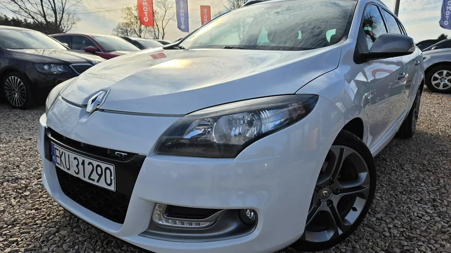 RENAULT Megane -