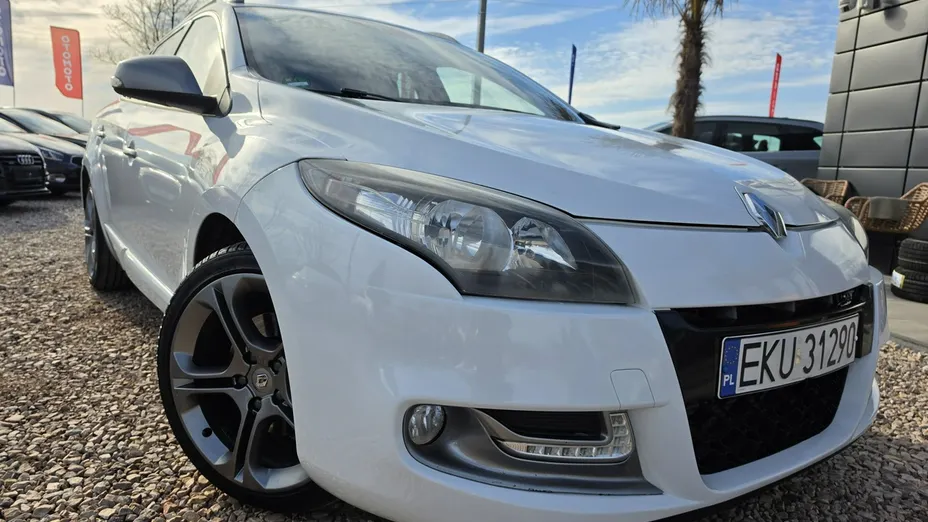 RENAULT Megane -