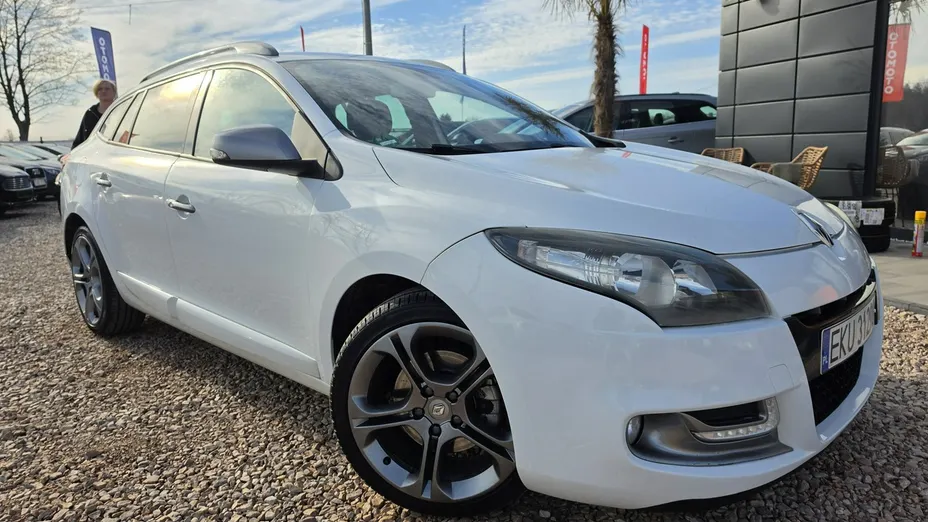 RENAULT Megane -